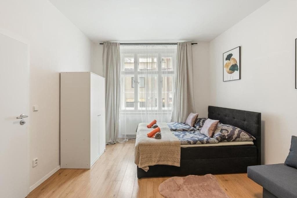 Prenájom bytu 3-izbový 138 m², Košická, Praha, Praha Prenájom bytu 3-izbový 138 m², Košická, Praha, Praha