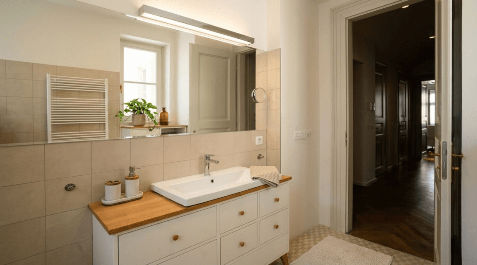 Prenájom bytu 2-izbový 85 m², Žatecká, Praha, Praha Prenájom bytu 2-izbový 85 m², Žatecká, Praha, Praha
