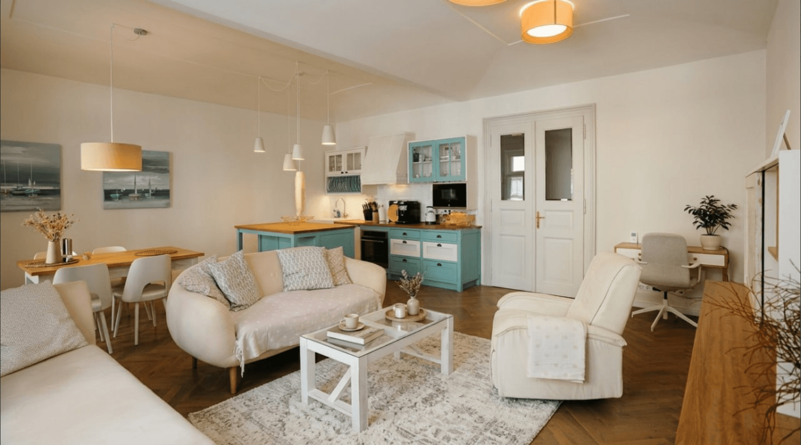 Prenájom bytu 2-izbový 85 m², Žatecká, Praha, Praha Prenájom bytu 2-izbový 85 m², Žatecká, Praha, Praha
