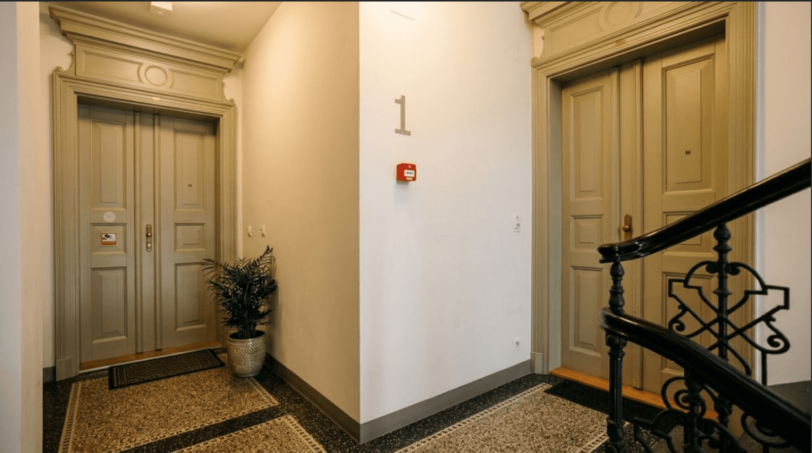 Prenájom bytu 2-izbový 85 m², Žatecká, Praha, Praha Prenájom bytu 2-izbový 85 m², Žatecká, Praha, Praha