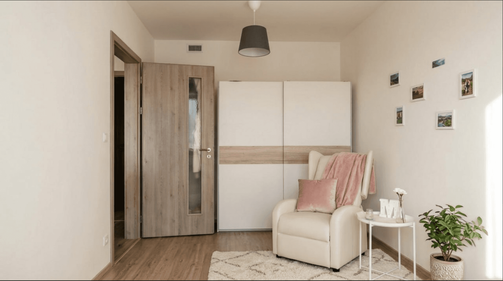 Prenájom bytu 2-izbový 65 m², K Metru, Praha, Praha Prenájom bytu 2-izbový 65 m², K Metru, Praha, Praha