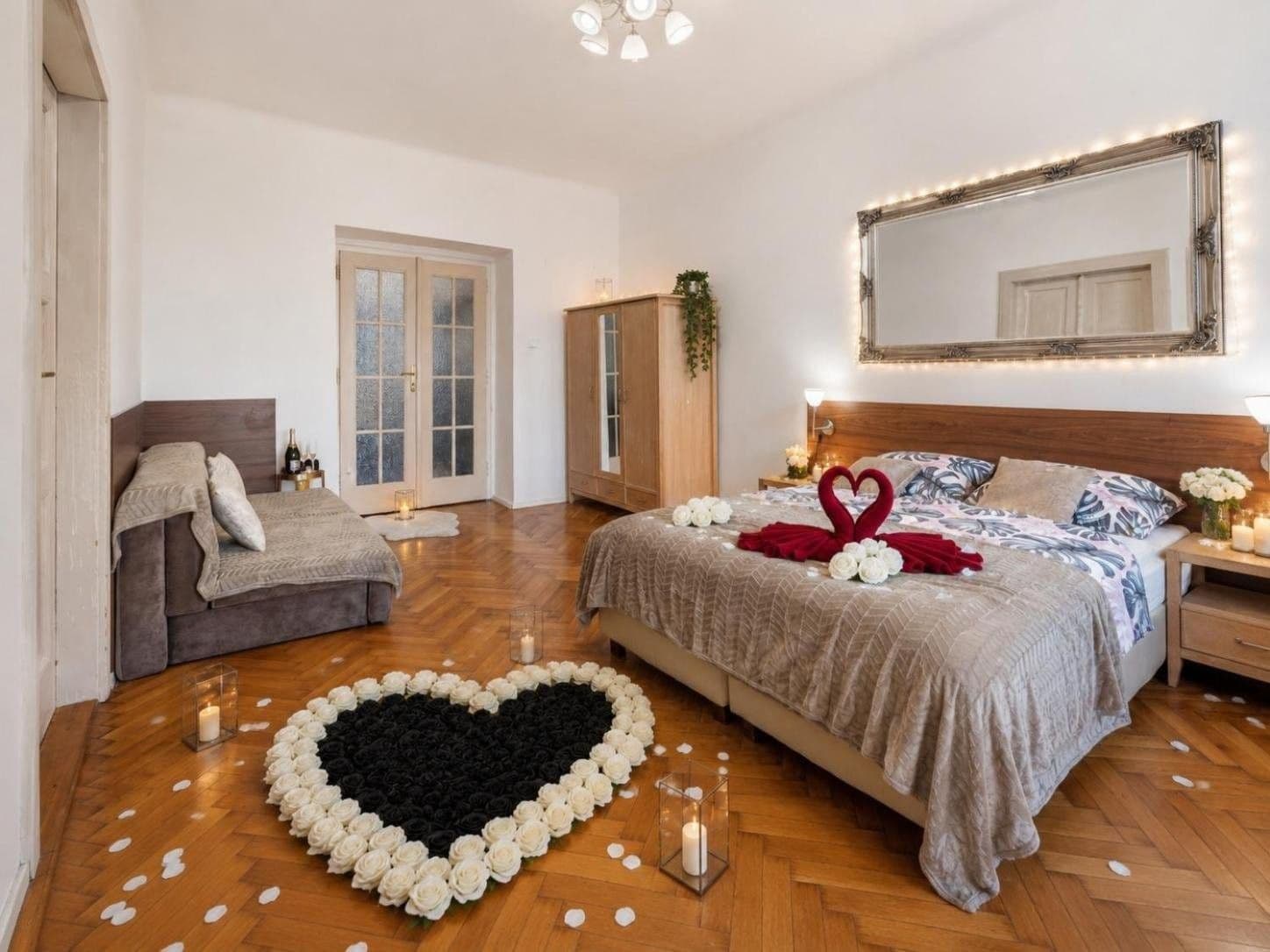 Prenájom bytu 4-izbový 142 m², Krakovská, Praha, Praha Prenájom bytu 4-izbový 142 m², Krakovská, Praha, Praha