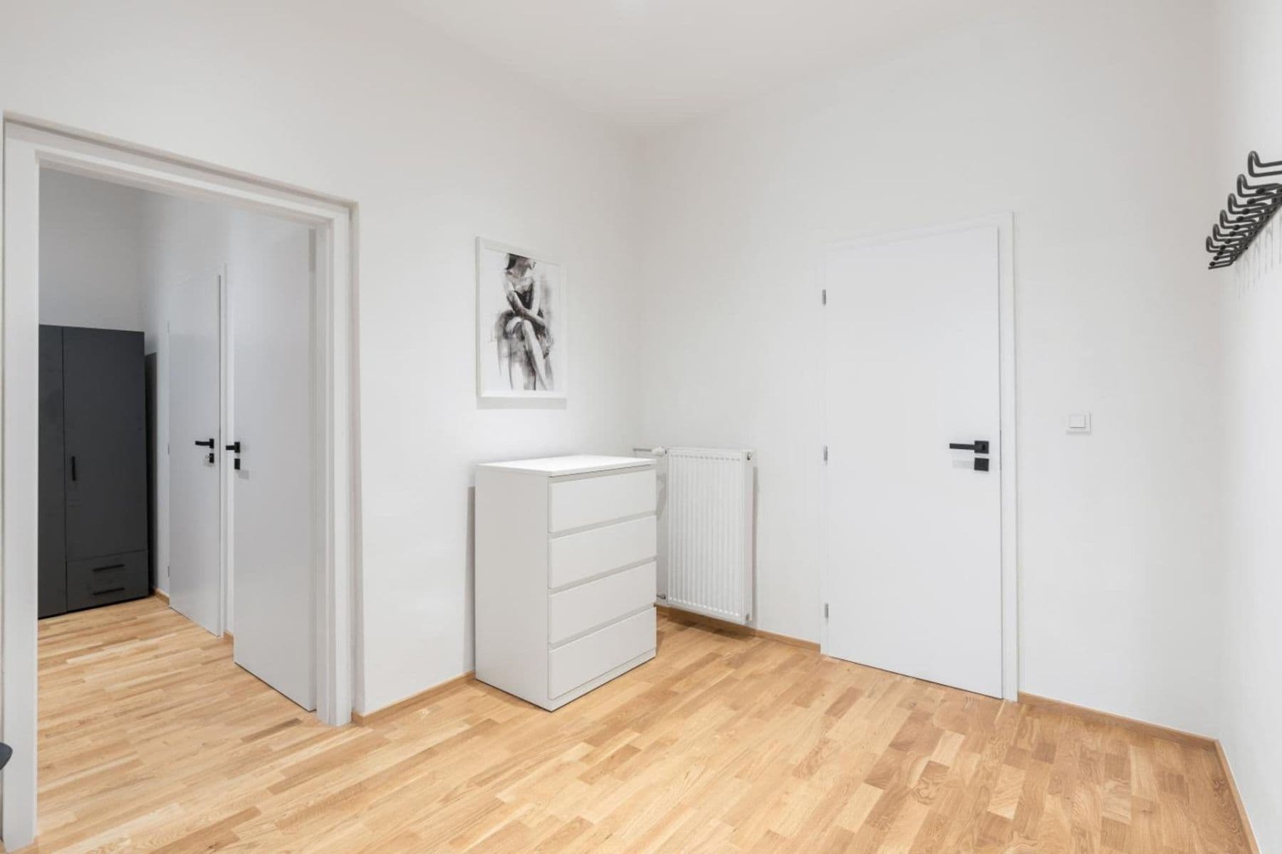 Prenájom bytu 3-izbový 112 m², Bělehradská, Praha, Praha Prenájom bytu 3-izbový 112 m², Bělehradská, Praha, Praha