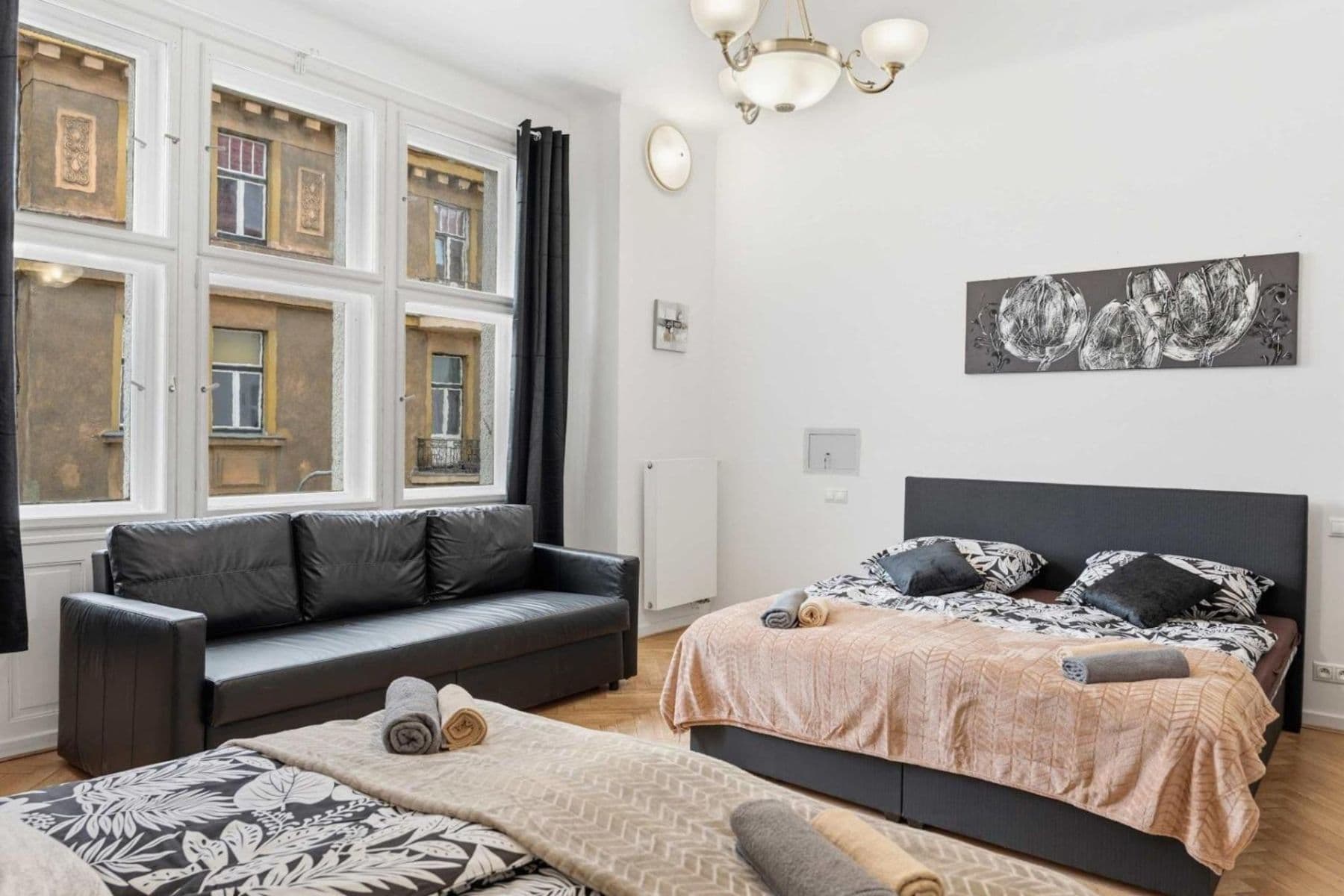 Prenájom bytu 3-izbový 142 m², Matoušova, Praha, Praha Prenájom bytu 3-izbový 142 m², Matoušova, Praha, Praha