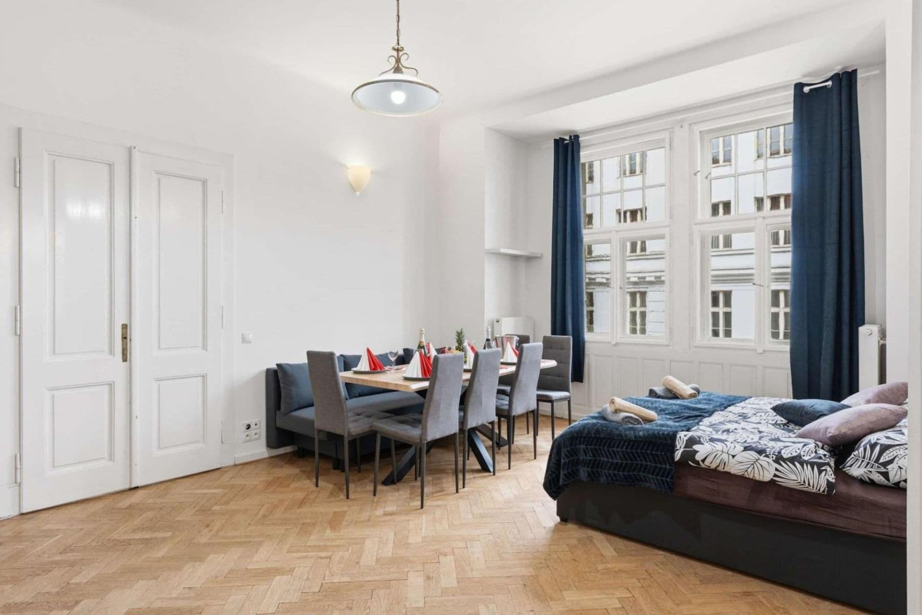 Prenájom bytu 3-izbový 142 m², Matoušova, Praha, Praha Prenájom bytu 3-izbový 142 m², Matoušova, Praha, Praha