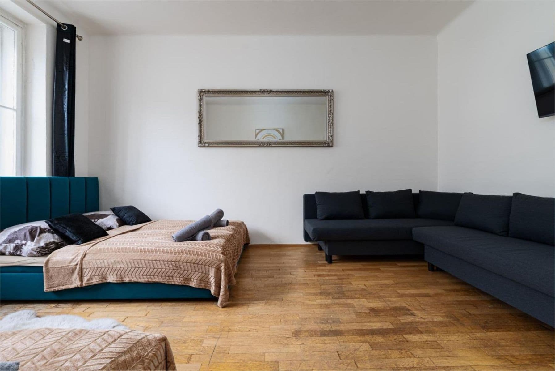 Prenájom bytu 3-izbový 156 m², Ortenovo náměstí, Praha, Praha Prenájom bytu 3-izbový 156 m², Ortenovo náměstí, Praha, Praha