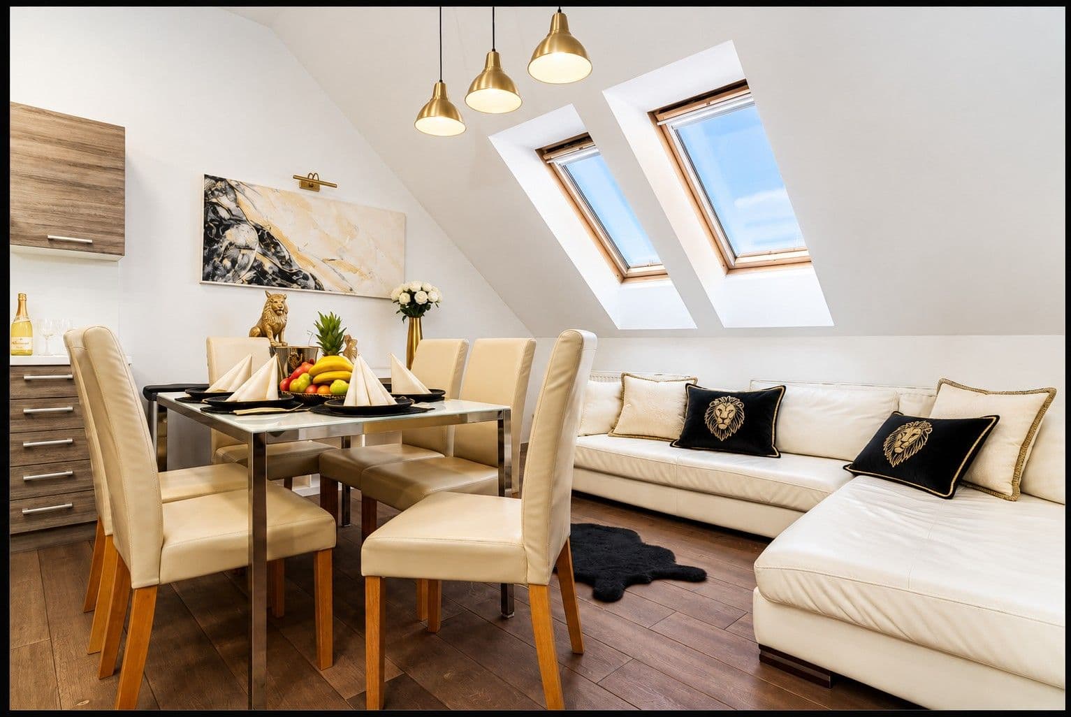 Prenájom bytu 4-izbový 132 m², Vratislavova, Praha, Praha Prenájom bytu 4-izbový 132 m², Vratislavova, Praha, Praha