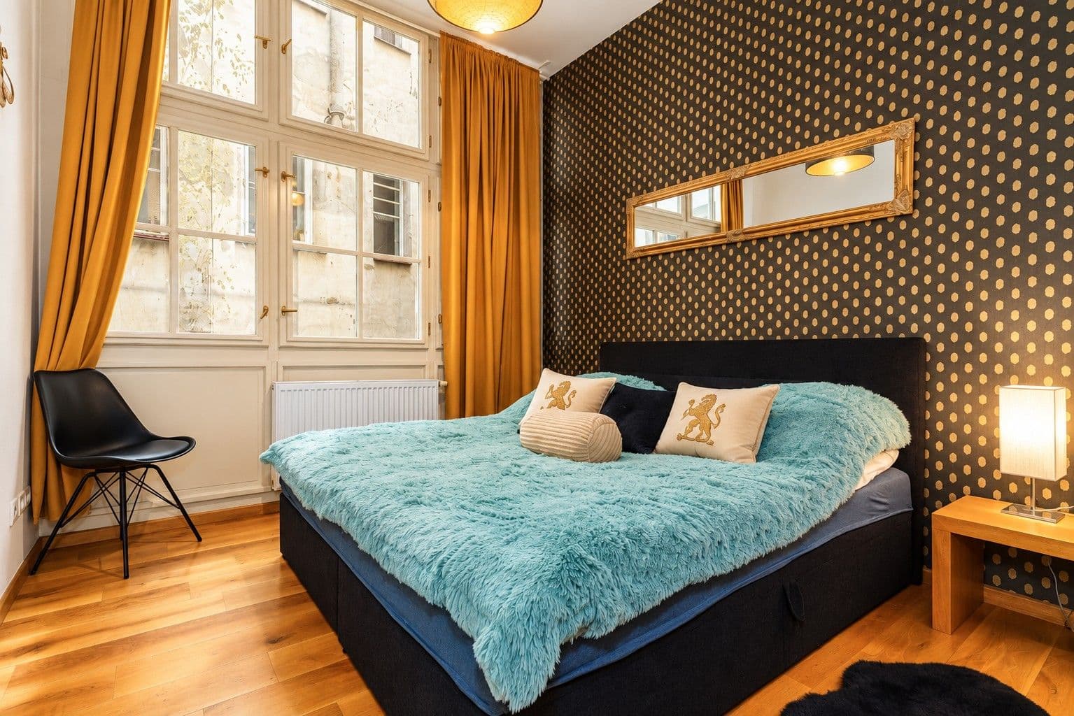 Prenájom bytu 4-izbový 110 m², Vratislavova, Praha, Praha Prenájom bytu 4-izbový 110 m², Vratislavova, Praha, Praha
