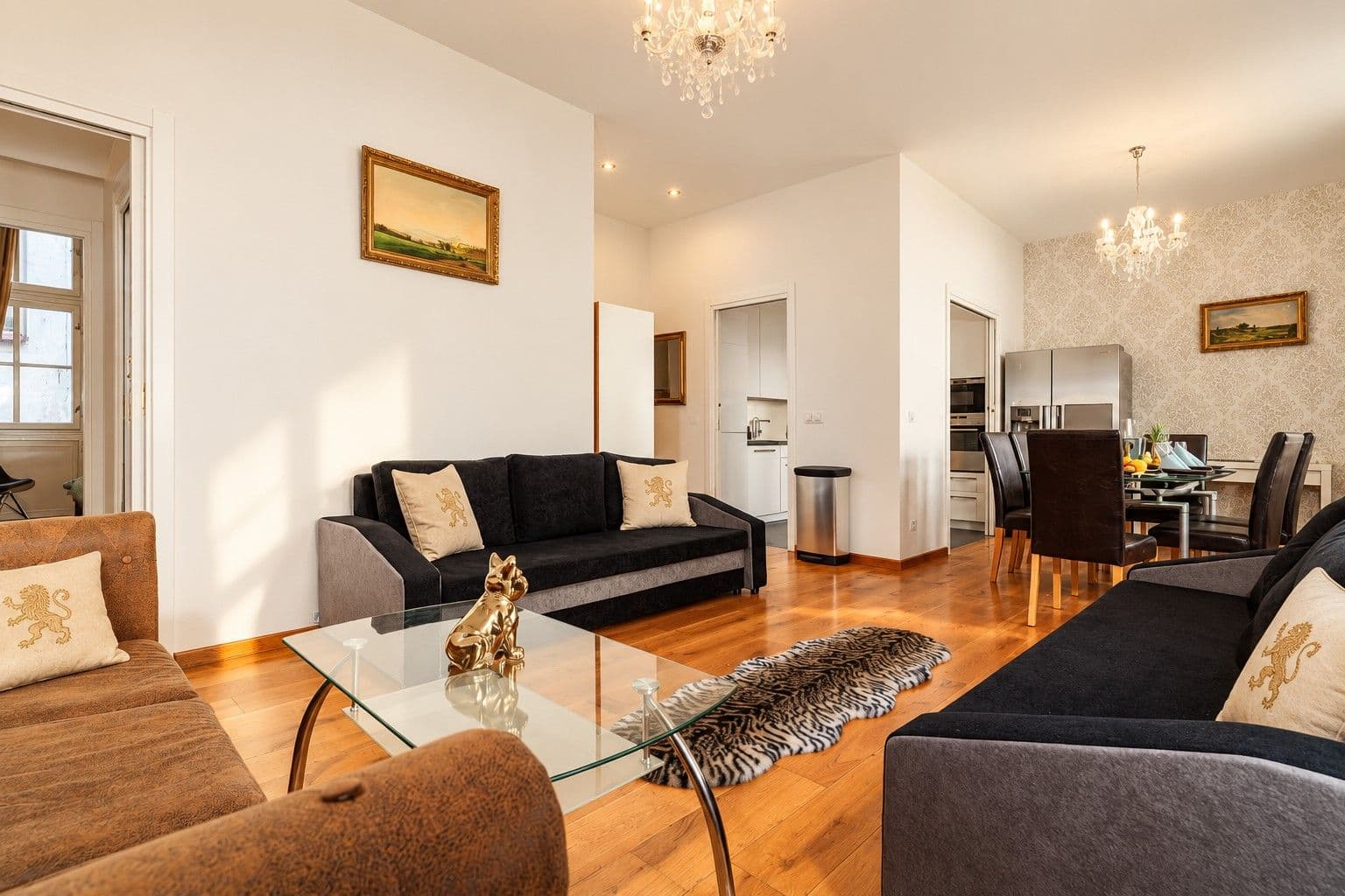 Prenájom bytu 4-izbový 110 m², Vratislavova, Praha, Praha Prenájom bytu 4-izbový 110 m², Vratislavova, Praha, Praha