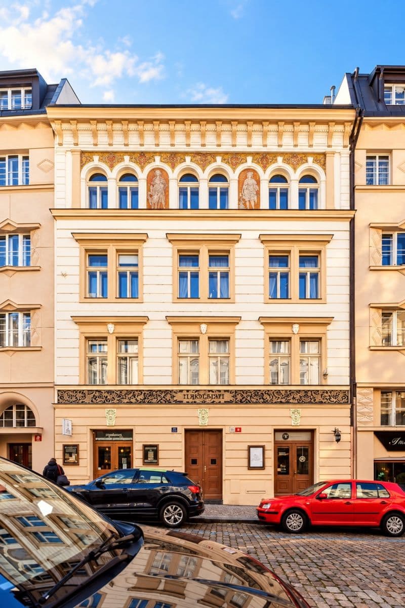 Prenájom bytu 4-izbový 110 m², Vratislavova, Praha, Praha Prenájom bytu 4-izbový 110 m², Vratislavova, Praha, Praha
