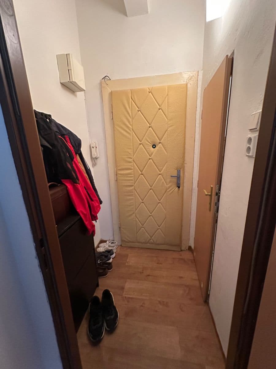 Prenájom bytu 1-izbový 30 m², Drahobejlova, Praha, Praha Prenájom bytu 1-izbový 30 m², Drahobejlova, Praha, Praha