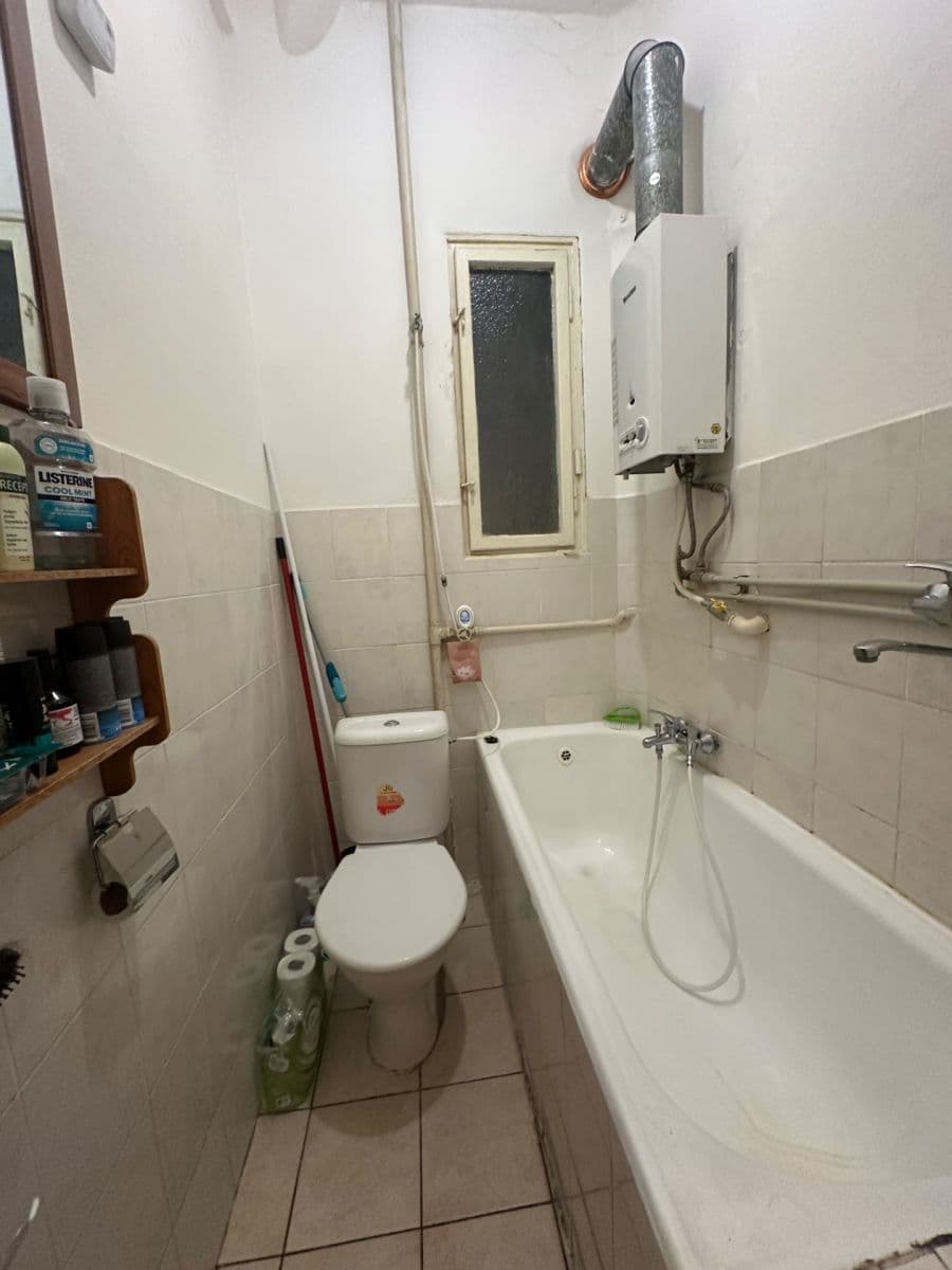 Prenájom bytu 1-izbový 30 m², Drahobejlova, Praha, Praha Prenájom bytu 1-izbový 30 m², Drahobejlova, Praha, Praha