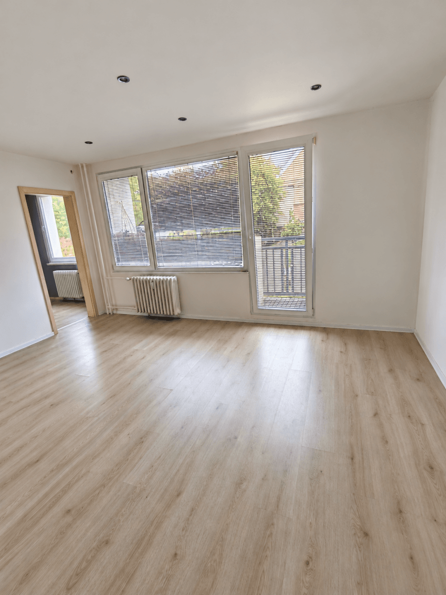 Predaj bytu 4-izbový 79 m², Obvodová, Ústí nad Labem, Ústecký kraj Predaj bytu 4-izbový 79 m², Obvodová, Ústí nad Labem, Ústecký kraj