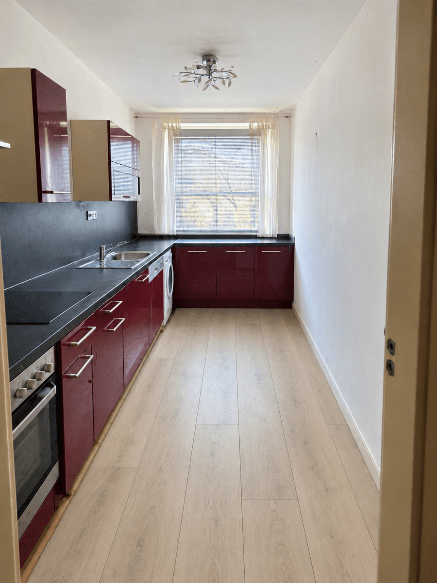 Predaj bytu 4-izbový 79 m², Obvodová, Ústí nad Labem, Ústecký kraj Predaj bytu 4-izbový 79 m², Obvodová, Ústí nad Labem, Ústecký kraj