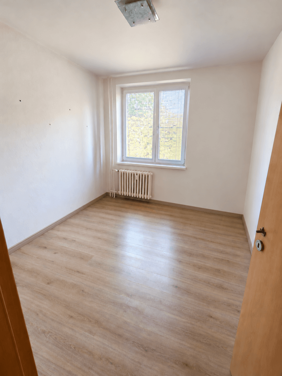 Predaj bytu 4-izbový 79 m², Obvodová, Ústí nad Labem, Ústecký kraj Predaj bytu 4-izbový 79 m², Obvodová, Ústí nad Labem, Ústecký kraj