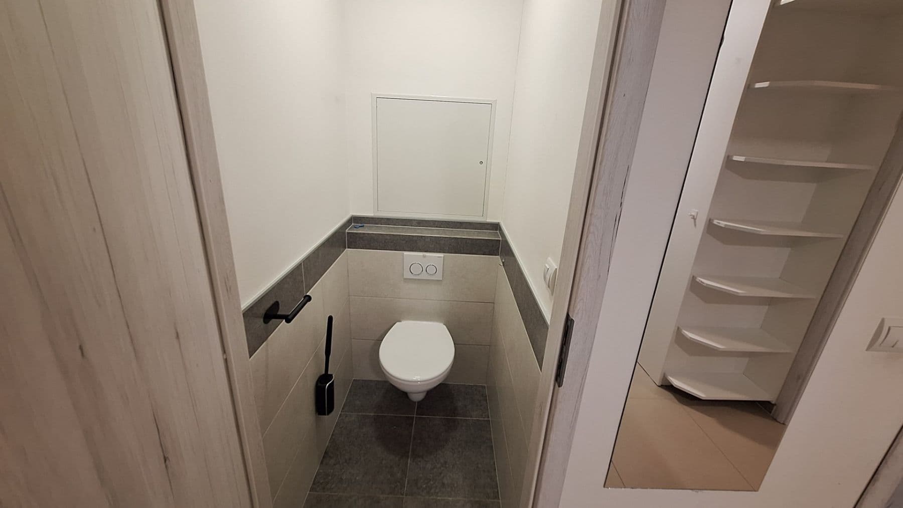 Prenájom bytu 3-izbový 70 m², Frýdlantská, Praha, Praha Prenájom bytu 3-izbový 70 m², Frýdlantská, Praha, Praha