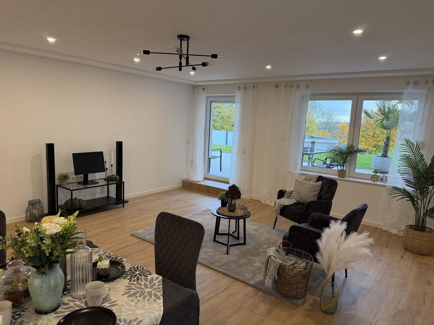 Predaj bytu 3-izbový 149 m², Kirchstraße 26, Heidenrod, Hesensko Predaj bytu 3-izbový 149 m², Kirchstraße 26, Heidenrod, Hesensko