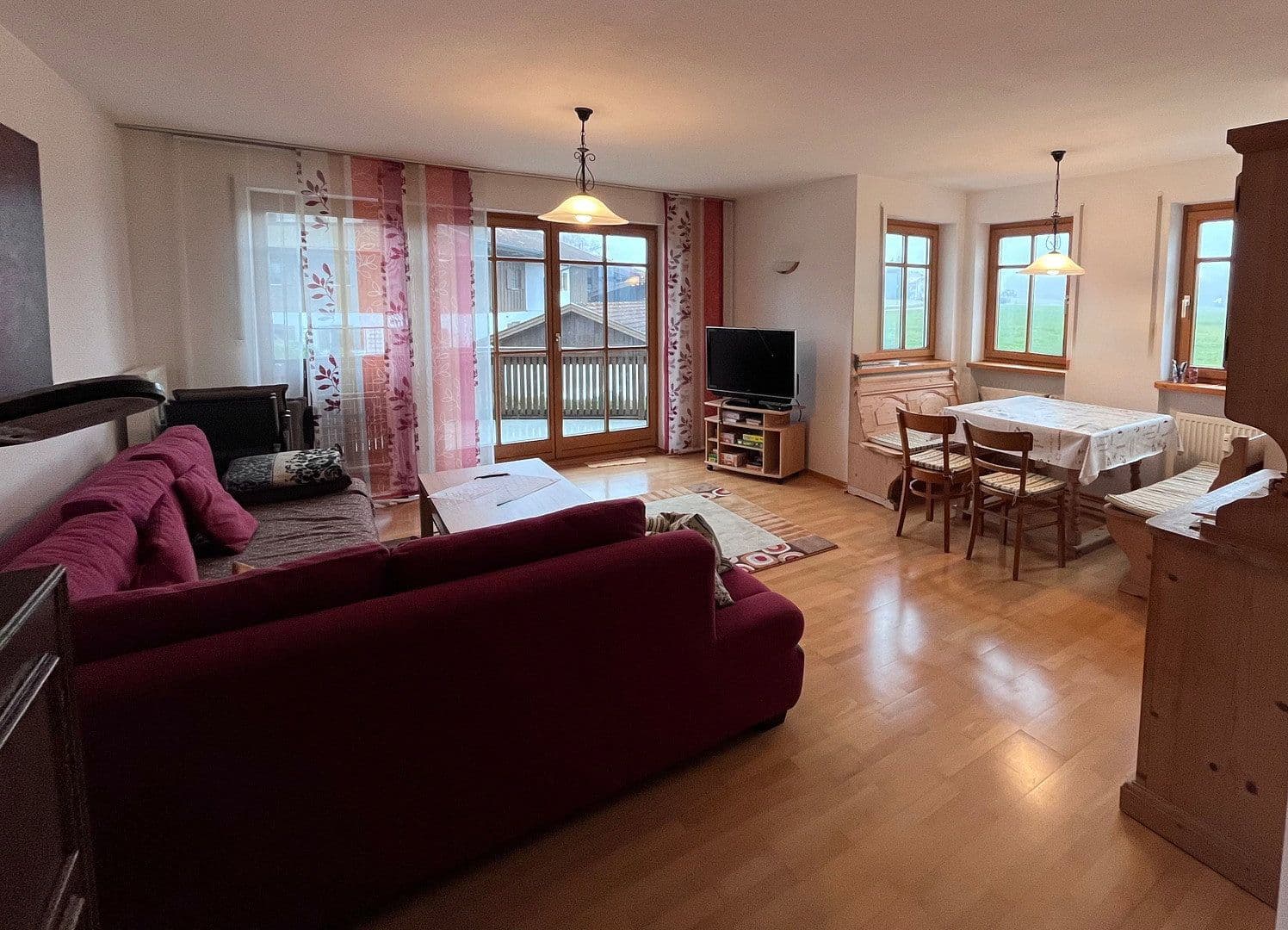 Predaj bytu 2-izbový 59 m², Seeon-Seebruck, Bavorsko Predaj bytu 2-izbový 59 m², Seeon-Seebruck, Bavorsko