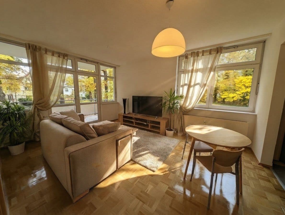 Predaj bytu 2-izbový 61 m², Libboldallee 7, Berlin, Berlín Predaj bytu 2-izbový 61 m², Libboldallee 7, Berlin, Berlín