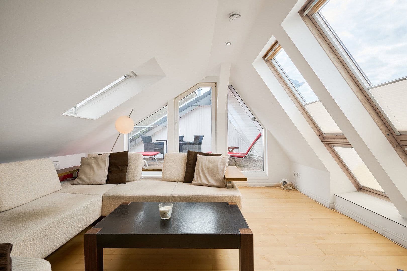Predaj bytu 4-izbový 108 m², Eckernförder Straße 54, Kiel, Šlezvicko-Holštajnsko Predaj bytu 4-izbový 108 m², Eckernförder Straße 54, Kiel, Šlezvicko-Holštajnsko