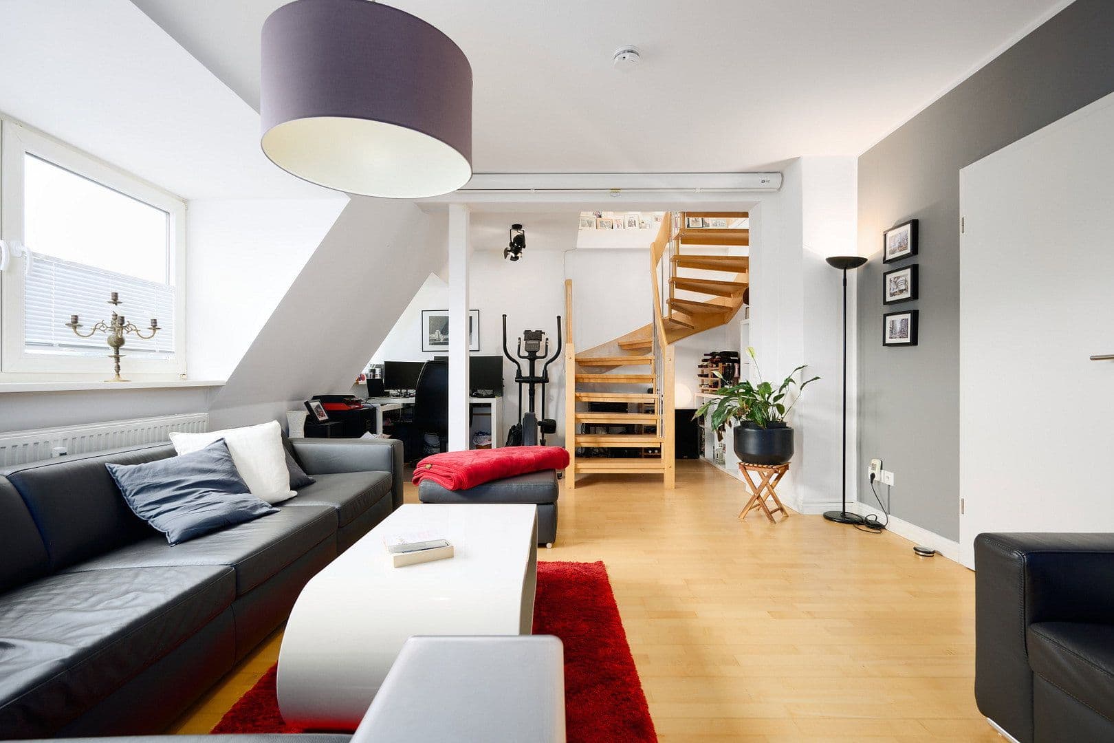 Predaj bytu 4-izbový 108 m², Eckernförder Straße 54, Kiel, Šlezvicko-Holštajnsko Predaj bytu 4-izbový 108 m², Eckernförder Straße 54, Kiel, Šlezvicko-Holštajnsko