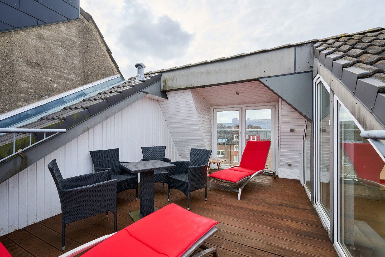 Predaj bytu 4-izbový 108 m², Eckernförder Straße 54, Kiel, Šlezvicko-Holštajnsko Predaj bytu 4-izbový 108 m², Eckernförder Straße 54, Kiel, Šlezvicko-Holštajnsko