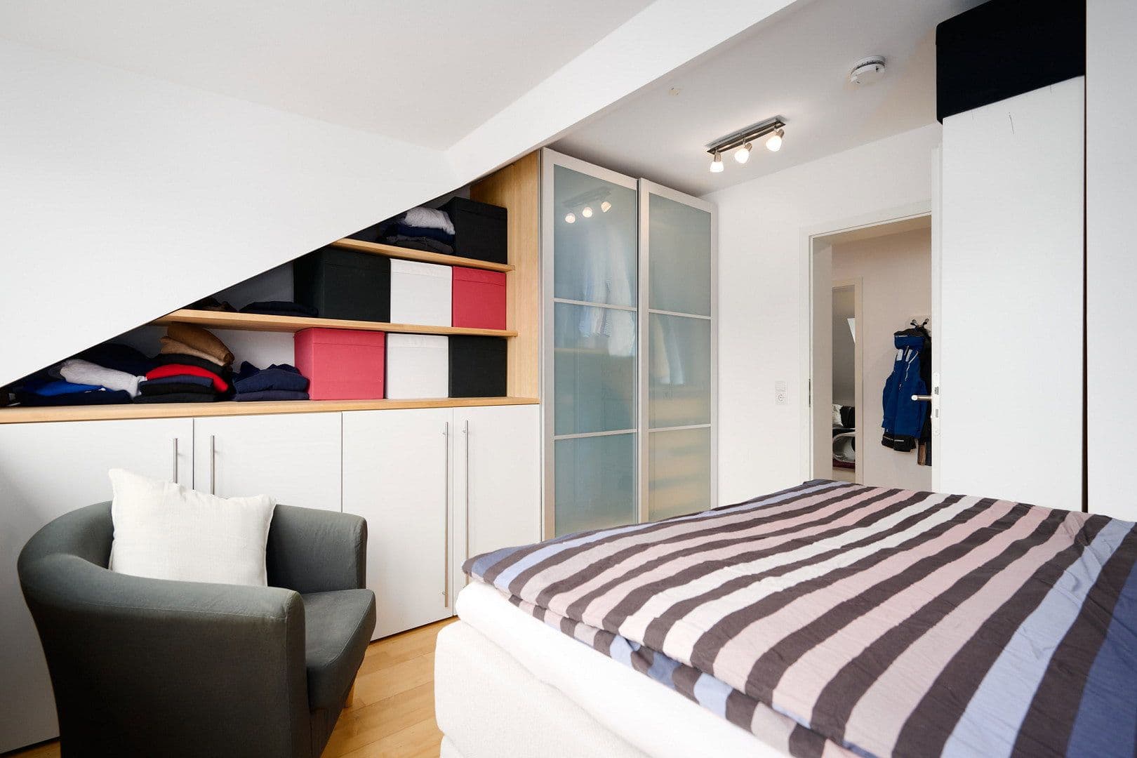 Predaj bytu 4-izbový 108 m², Eckernförder Straße 54, Kiel, Šlezvicko-Holštajnsko Predaj bytu 4-izbový 108 m², Eckernförder Straße 54, Kiel, Šlezvicko-Holštajnsko