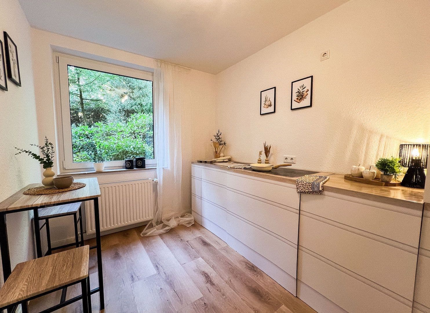 Predaj bytu 4-izbový 100 m², Bremen, Brémy Predaj bytu 4-izbový 100 m², Bremen, Brémy