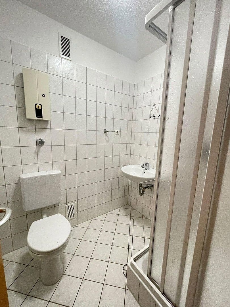 Prenájom bytu 2-izbový 51 m², Dellwiger Straße 35c, Essen, Severné Porýnie - Westfálsko Prenájom bytu 2-izbový 51 m², Dellwiger Straße 35c, Essen, Severné Porýnie - Westfálsko