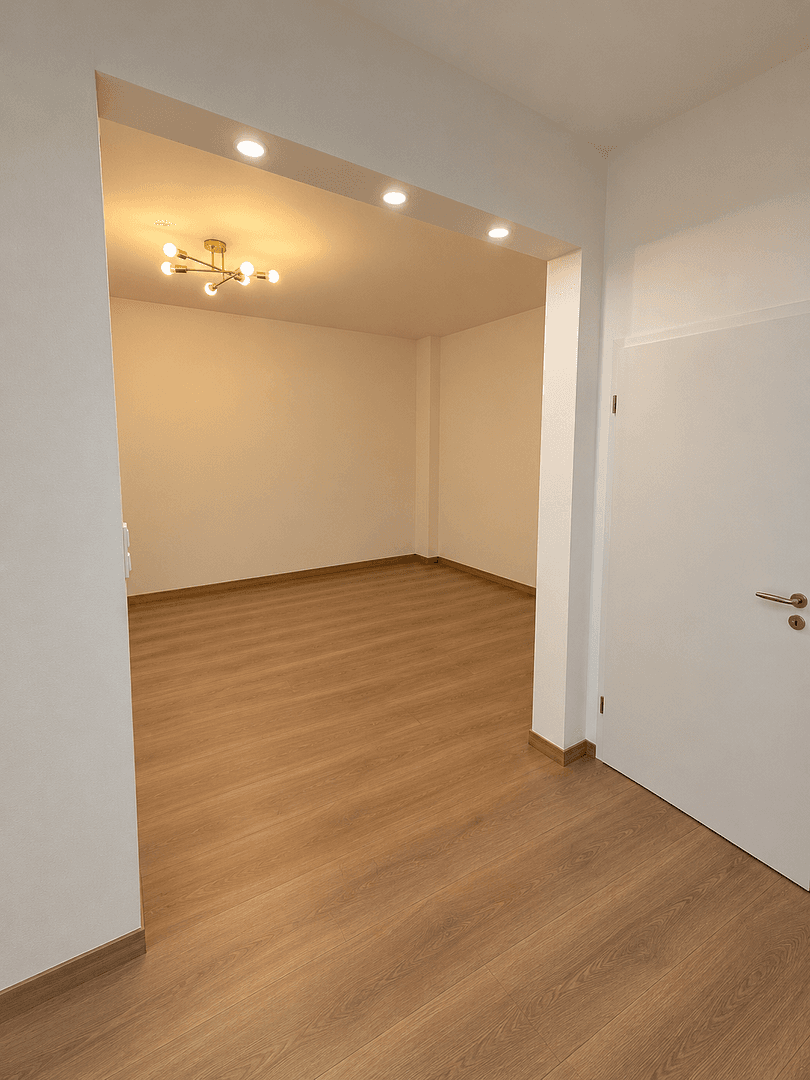 Prenájom nebytového priestoru 60 m², Pützstraße 15, Rheinbach, Severné Porýnie - Westfálsko Prenájom nebytového priestoru 60 m², Pützstraße 15, Rheinbach, Severné Porýnie - Westfálsko