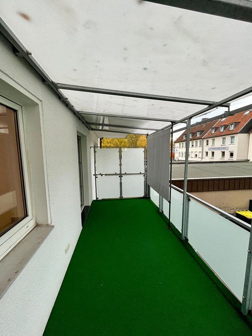 Prenájom bytu 3-izbový 84 m², Mallinckrodtplatz 10, Essen, Severné Porýnie - Westfálsko Prenájom bytu 3-izbový 84 m², Mallinckrodtplatz 10, Essen, Severné Porýnie - Westfálsko