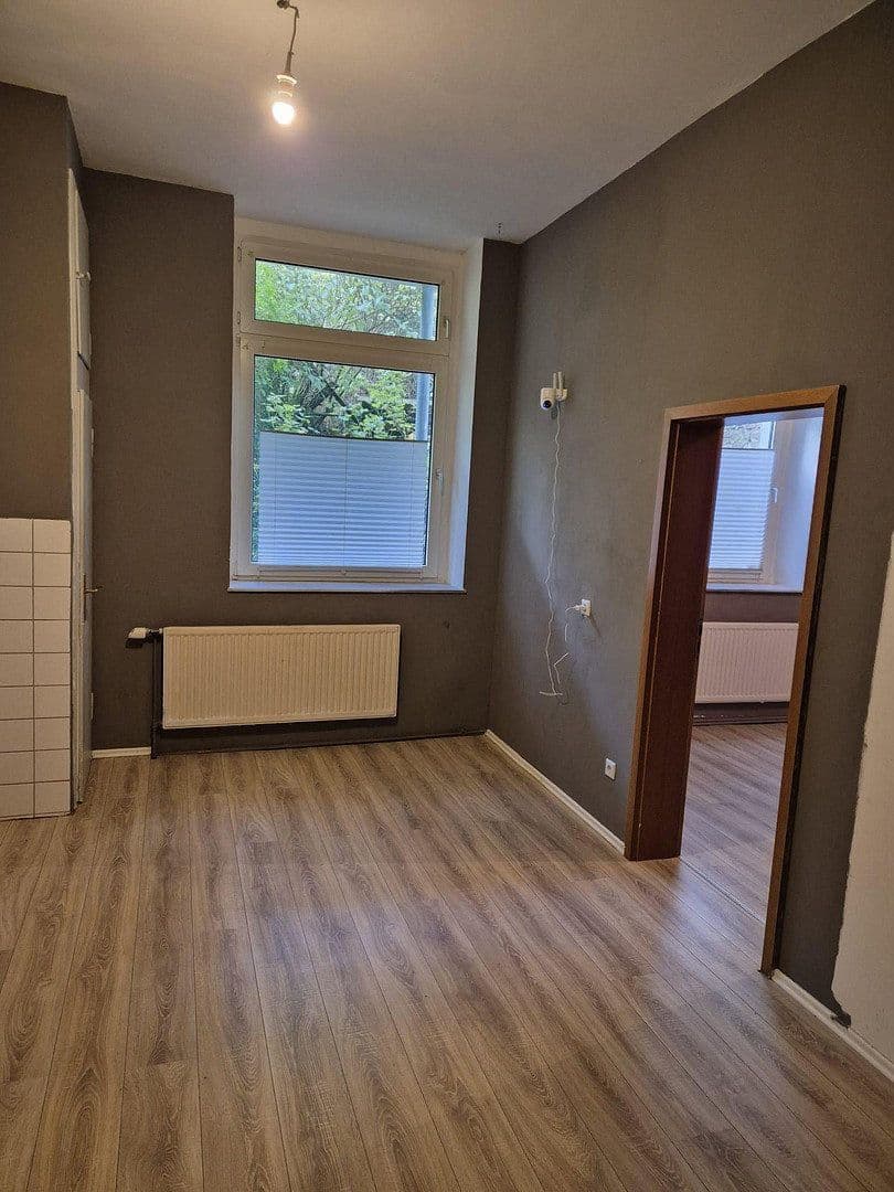 Prenájom bytu 3-izbový 85 m², Oststraße 7, Witten, Severné Porýnie - Westfálsko Prenájom bytu 3-izbový 85 m², Oststraße 7, Witten, Severné Porýnie - Westfálsko
