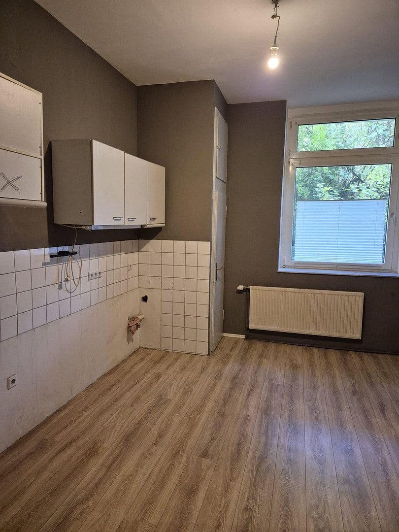 Prenájom bytu 3-izbový 85 m², Oststraße 7, Witten, Severné Porýnie - Westfálsko Prenájom bytu 3-izbový 85 m², Oststraße 7, Witten, Severné Porýnie - Westfálsko