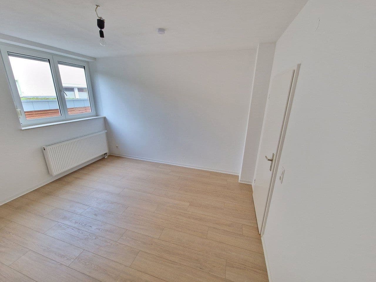 Predaj bytu 3-izbový 76 m², Bad Ditzenbach, Bádensko-Wurttembersko Predaj bytu 3-izbový 76 m², Bad Ditzenbach, Bádensko-Wurttembersko