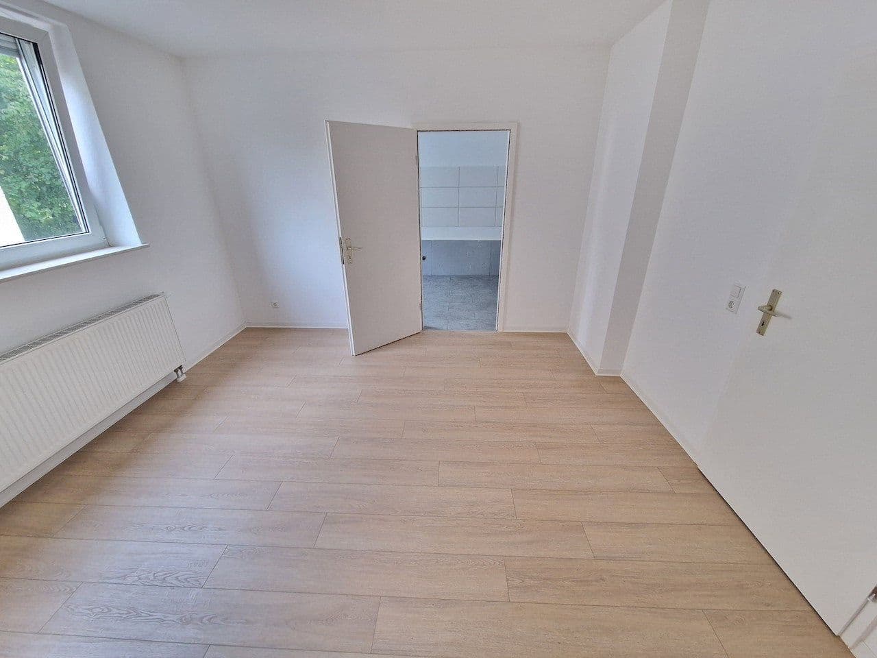 Predaj bytu 3-izbový 76 m², Bad Ditzenbach, Bádensko-Wurttembersko Predaj bytu 3-izbový 76 m², Bad Ditzenbach, Bádensko-Wurttembersko