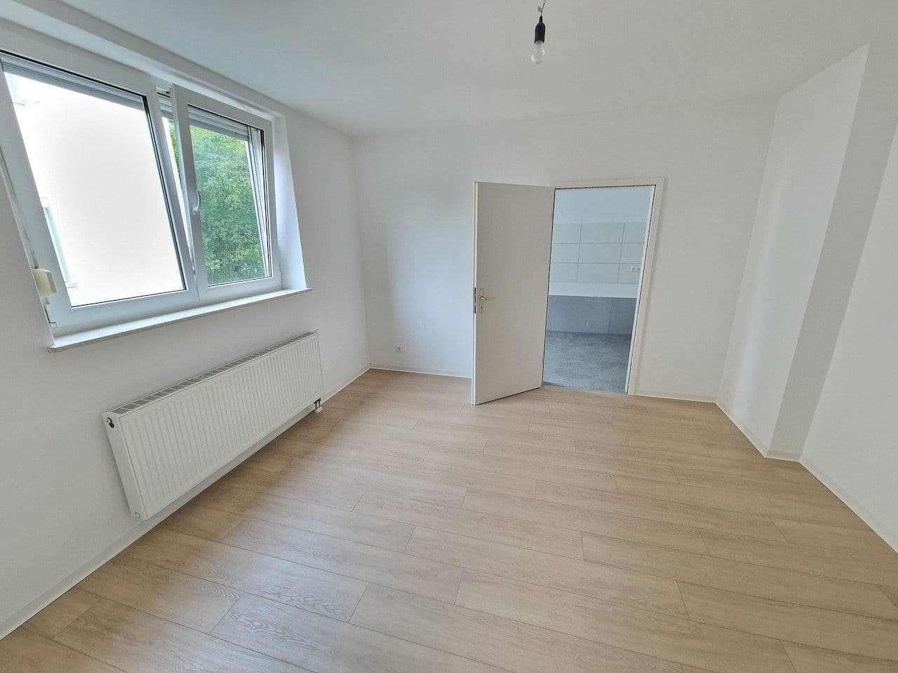 Predaj bytu 3-izbový 76 m², Bad Ditzenbach, Bádensko-Wurttembersko Predaj bytu 3-izbový 76 m², Bad Ditzenbach, Bádensko-Wurttembersko