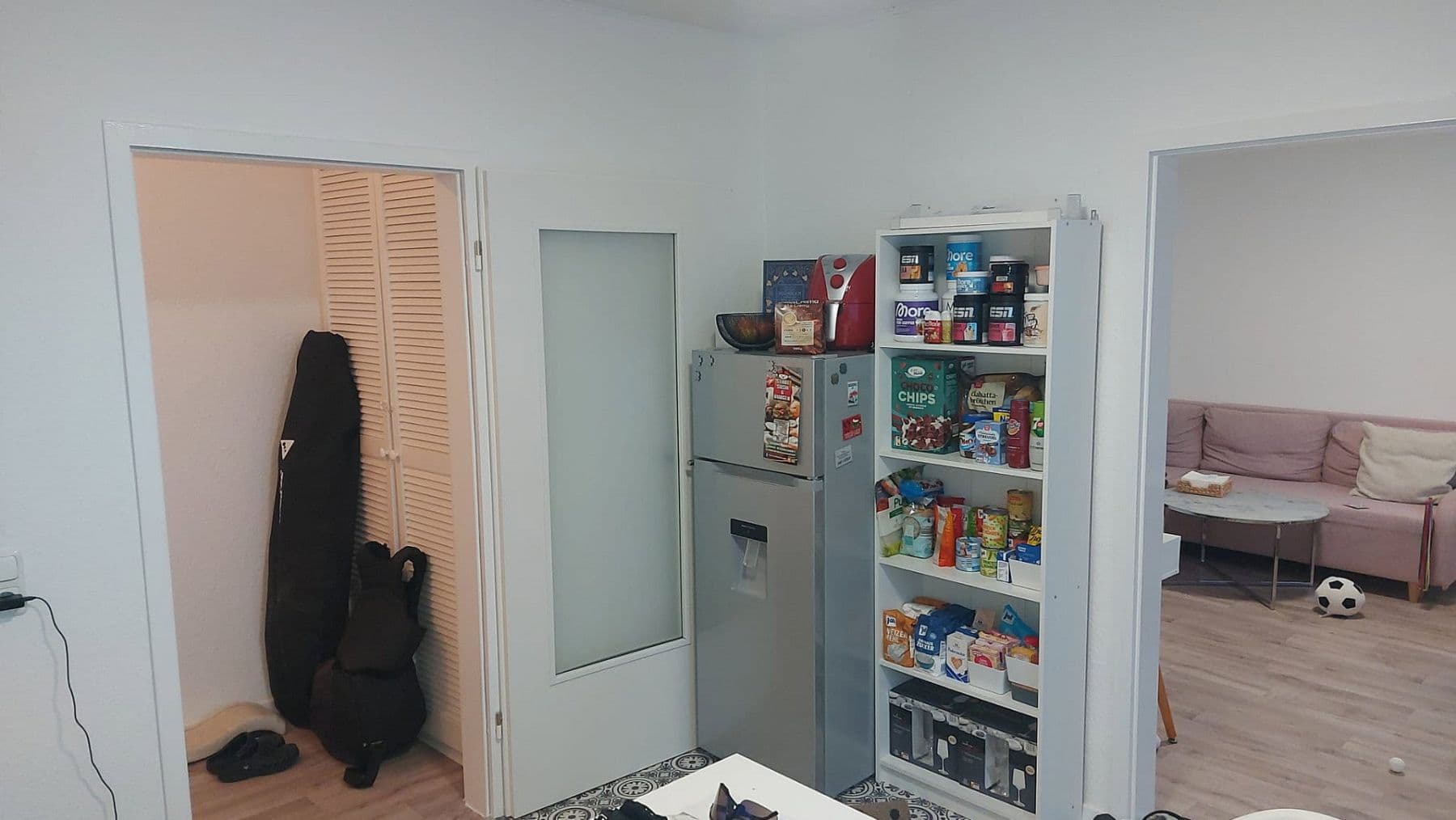 Prenájom bytu 3-izbový 63 m², Merzenich, Severné Porýnie - Westfálsko Prenájom bytu 3-izbový 63 m², Merzenich, Severné Porýnie - Westfálsko