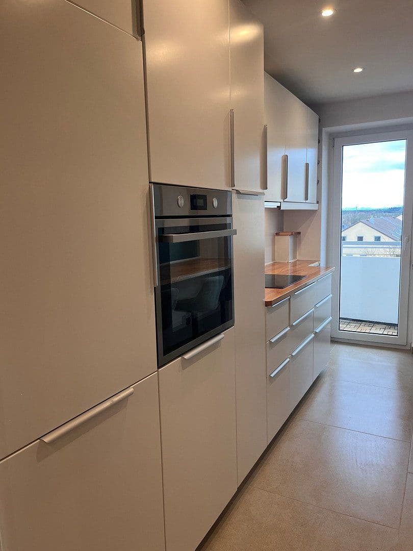 Predaj bytu 3-izbový 86 m², Kriemhildenstraße 2/VI, Germering, Bavorsko Predaj bytu 3-izbový 86 m², Kriemhildenstraße 2/VI, Germering, Bavorsko