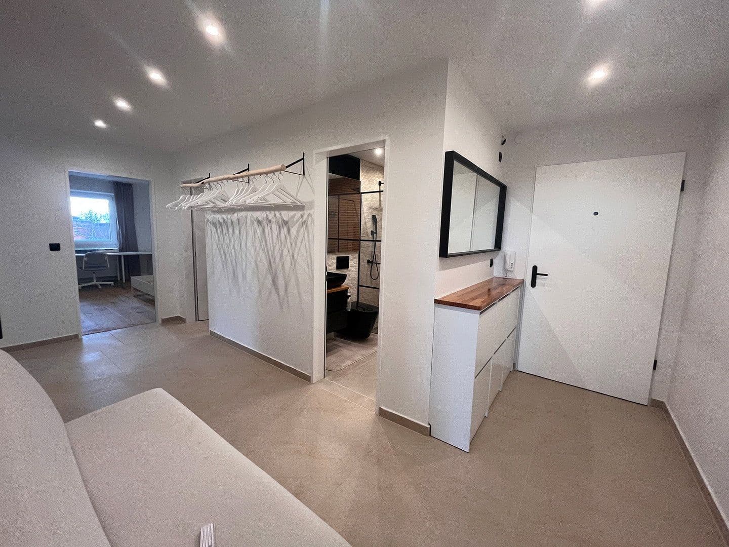 Predaj bytu 3-izbový 86 m², Kriemhildenstraße 2/VI, Germering, Bavorsko Predaj bytu 3-izbový 86 m², Kriemhildenstraße 2/VI, Germering, Bavorsko
