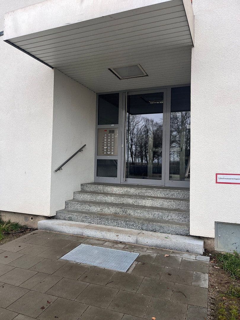 Predaj bytu 3-izbový 86 m², Kriemhildenstraße 2/VI, Germering, Bavorsko Predaj bytu 3-izbový 86 m², Kriemhildenstraße 2/VI, Germering, Bavorsko