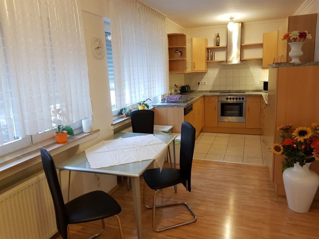 Predaj bytu 3-izbový 88 m², Frankenweg 26a, 53225 Bonn, Bonn-Beuel, Severné Porýnie - Westfálsko Predaj bytu 3-izbový 88 m², Frankenweg 26a, 53225 Bonn, Bonn-Beuel, Severné Porýnie - Westfálsko