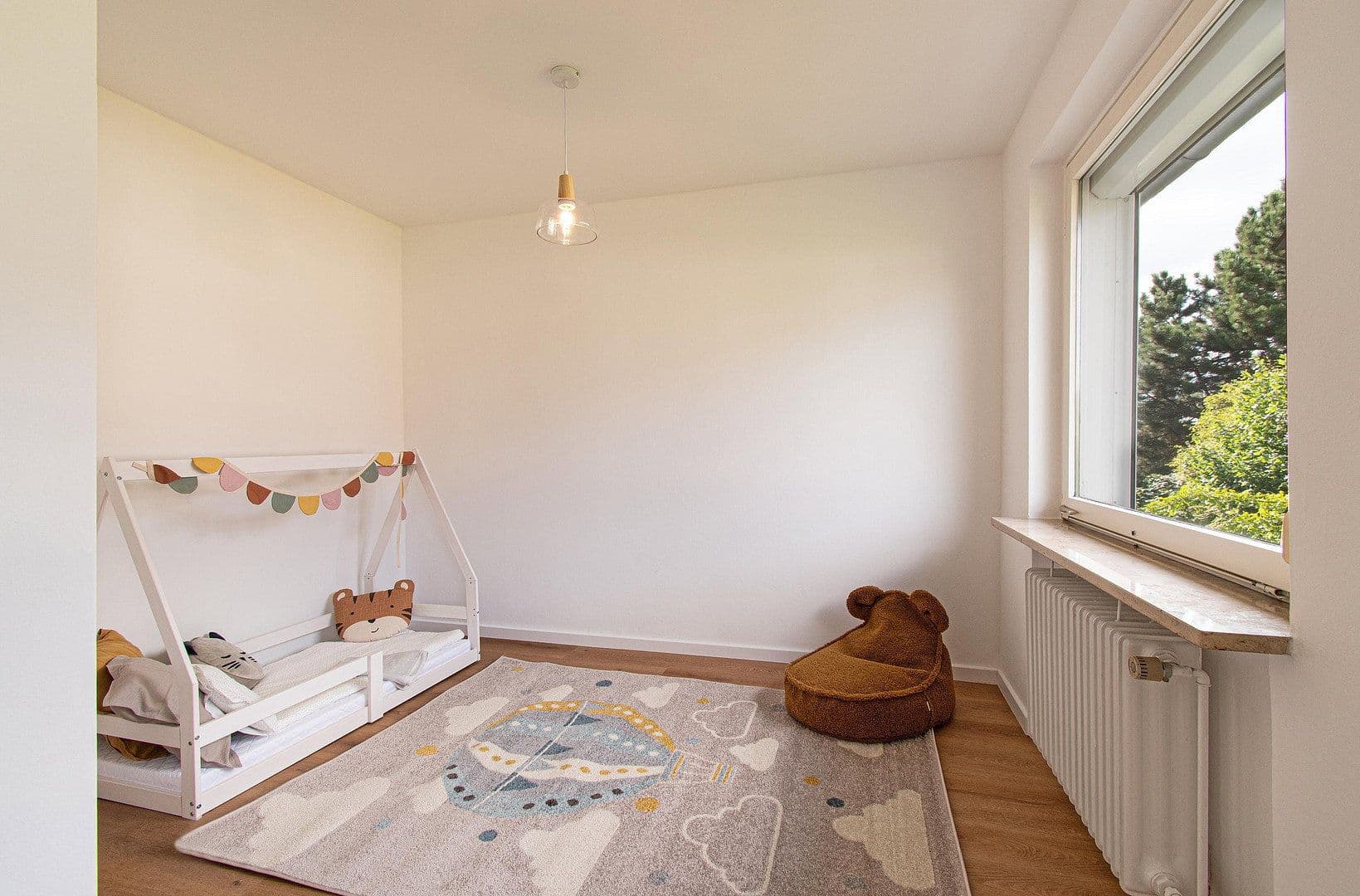 Predaj bytu 5-izbový 125 m², Hamburg, Hamburg Predaj bytu 5-izbový 125 m², Hamburg, Hamburg