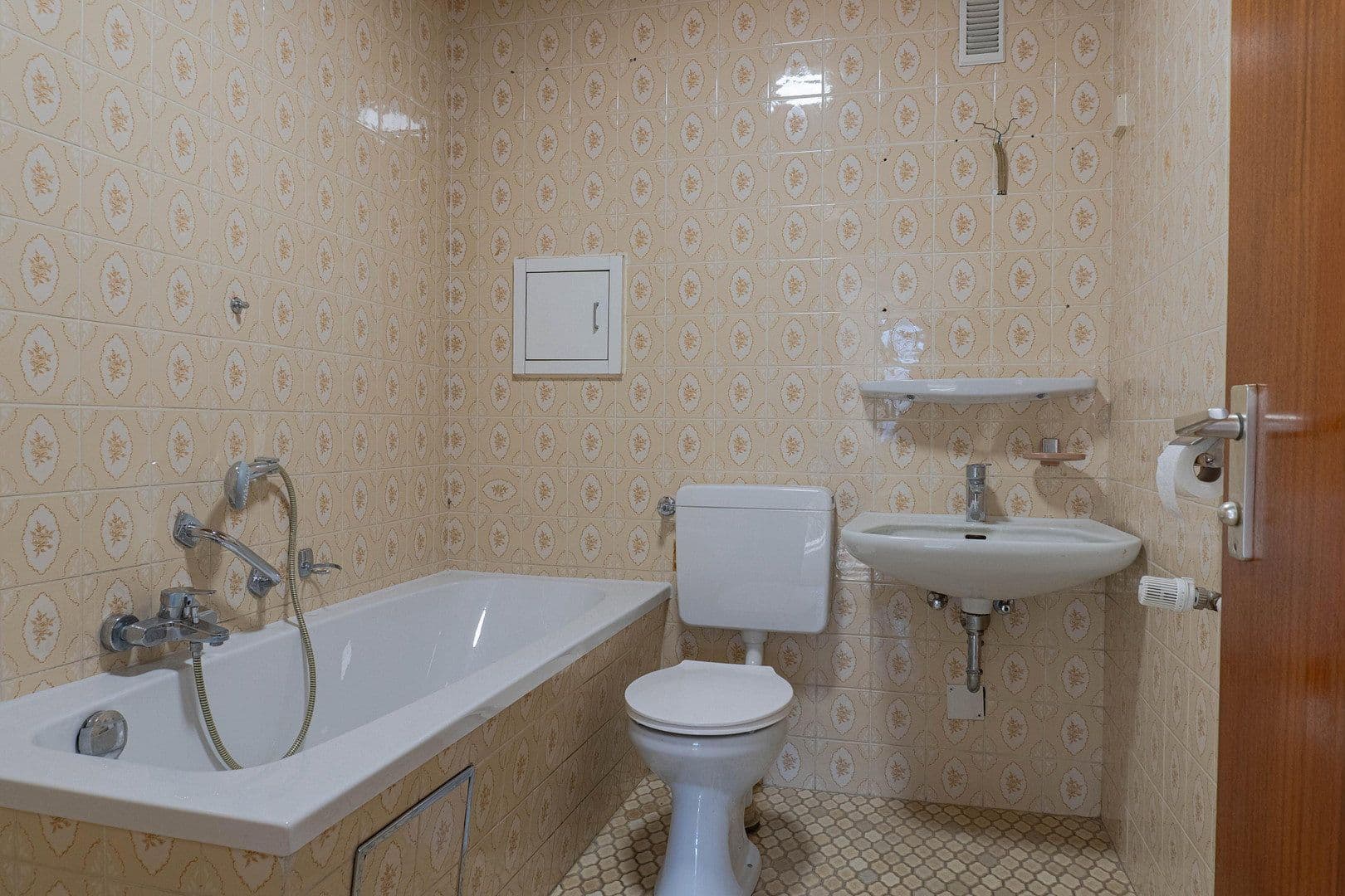 Predaj bytu 3-izbový 80 m², Straubing, Bavorsko Predaj bytu 3-izbový 80 m², Straubing, Bavorsko