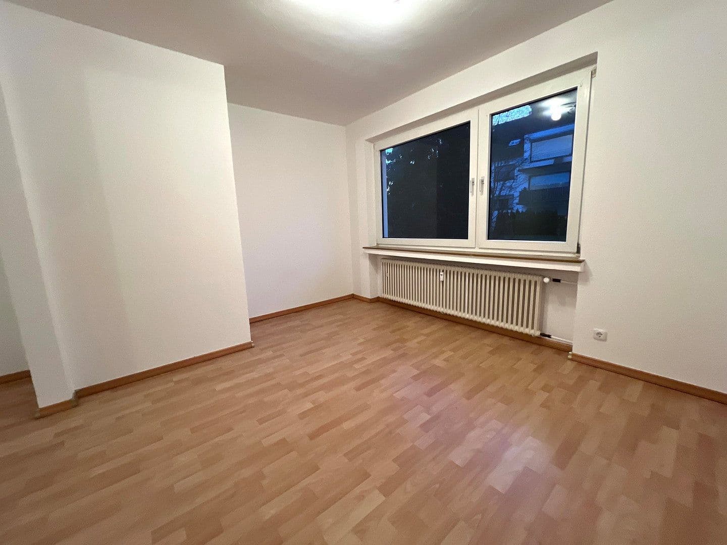 Prenájom bytu 3-izbový 80 m², Rolandsweg 3, Velbert, Severné Porýnie - Westfálsko Prenájom bytu 3-izbový 80 m², Rolandsweg 3, Velbert, Severné Porýnie - Westfálsko