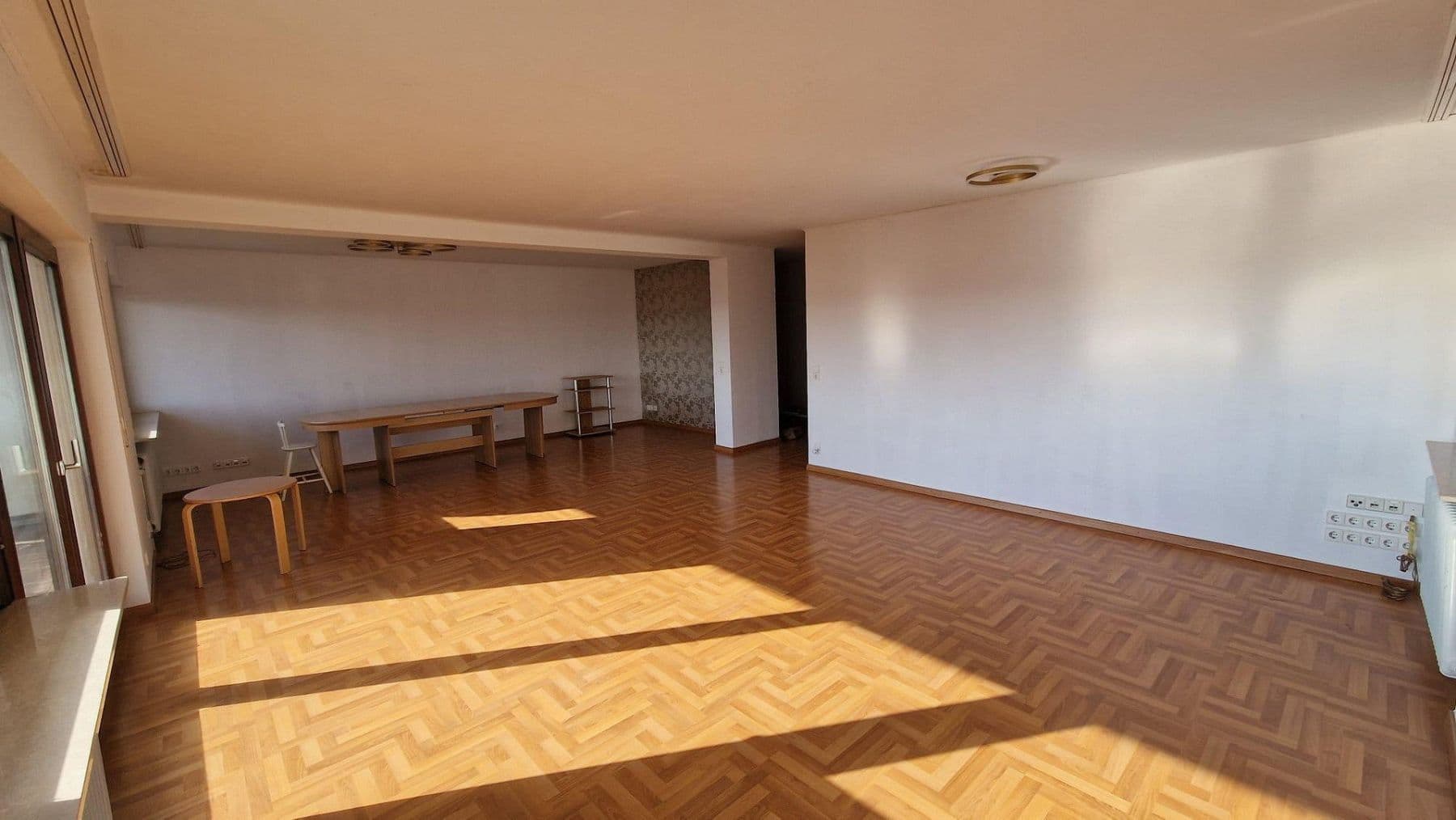 Predaj bytu 4-izbový 140 m², Kurfürstenstaffel 2, Pforzheim, Bádensko-Wurttembersko Predaj bytu 4-izbový 140 m², Kurfürstenstaffel 2, Pforzheim, Bádensko-Wurttembersko