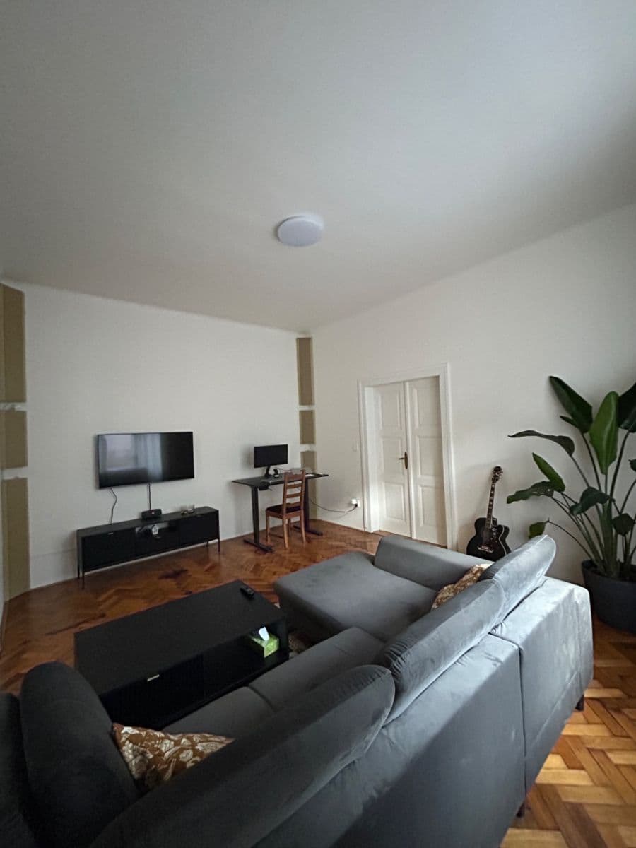 Prenájom bytu 2-izbový 62 m², Kounicova, Brno, Jihomoravský kraj Prenájom bytu 2-izbový 62 m², Kounicova, Brno, Jihomoravský kraj