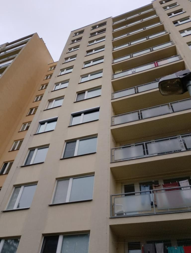 Prenájom bytu 2-izbový 42 m², U Valu, Praha, Praha Prenájom bytu 2-izbový 42 m², U Valu, Praha, Praha