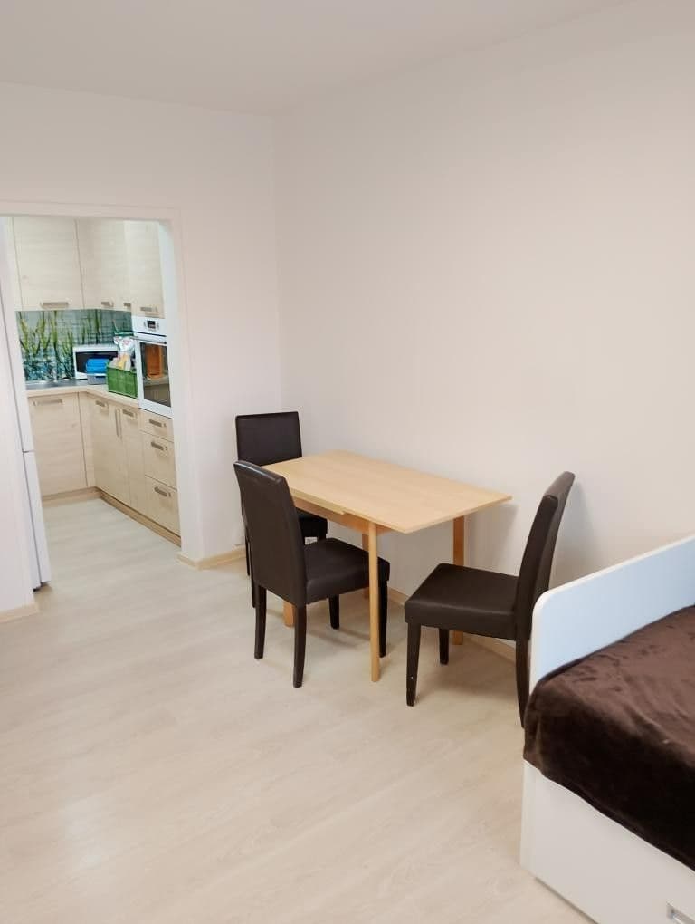 Prenájom bytu 2-izbový 42 m², U Valu, Praha, Praha Prenájom bytu 2-izbový 42 m², U Valu, Praha, Praha