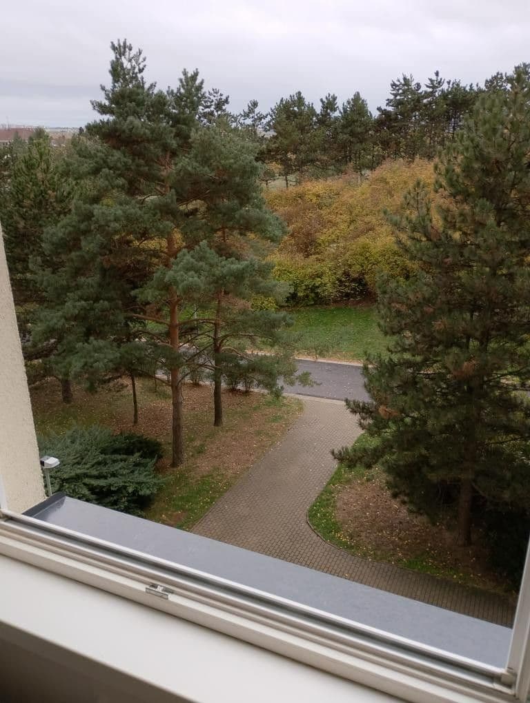 Prenájom bytu 2-izbový 42 m², U Valu, Praha, Praha Prenájom bytu 2-izbový 42 m², U Valu, Praha, Praha