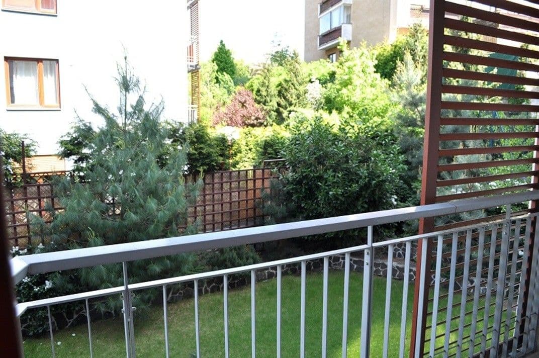 Predaj bytu 2-izbový 55 m², Jeremenkova, Praha, Praha Predaj bytu 2-izbový 55 m², Jeremenkova, Praha, Praha